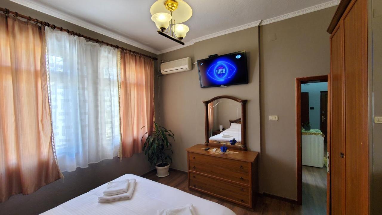 Metropolitan Apartments - City Center Tirana Eksteriør billede